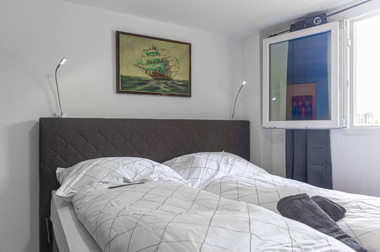 Cozy Room In Amazing House Wenen Buitenkant foto