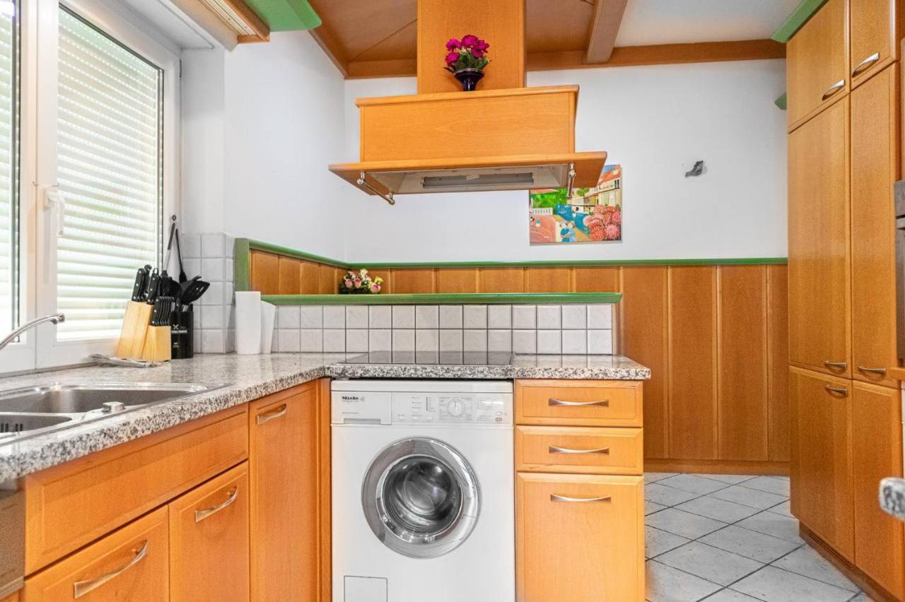 Cozy Room In Amazing House Wenen Buitenkant foto